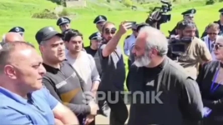 ՏԵՍԱՆՅՈՒԹ․ Բագրատ Սրբազանը Ոսկեպարի եկեղեցու մոտ է