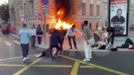 ՏԵՍԱՆՅՈՒԹ. Այրվող մեքենայում 8 մարդ է եղել. նոր կադրեր` Մոսկվայում տեղի ունեցած վթարից