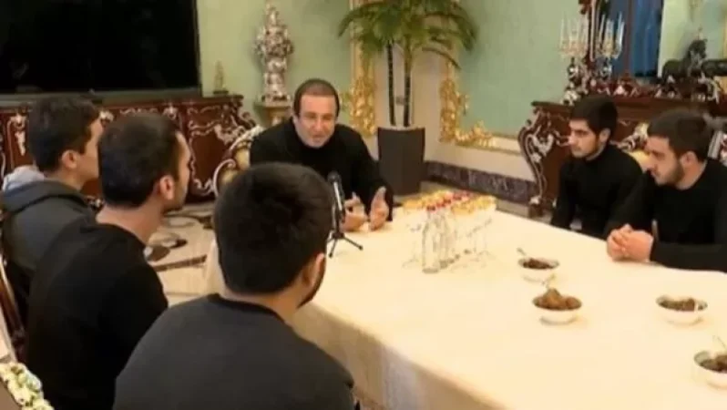 Գագիկ Ծառուկյանը հանդիպել է պատերազմում վիրավորում ստացած աբովյանցի զինծառայողների հետ