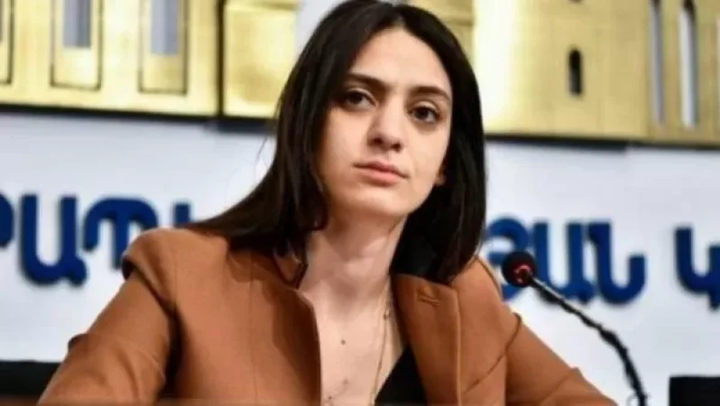 Նախարարները մշտապես մասնակցում են պարետատան նիստին, Արայիկ Հարությունյանի մասնակցությունը նորություն չէր. վարչապետի խոսնակ