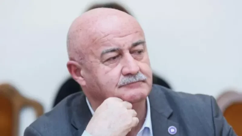 Լևոն Տեր-Պետրոսյանը ընտրություններն է կեղծել, որի արդյունքում ծնվել են թալանչիներ․ Աղազարյան