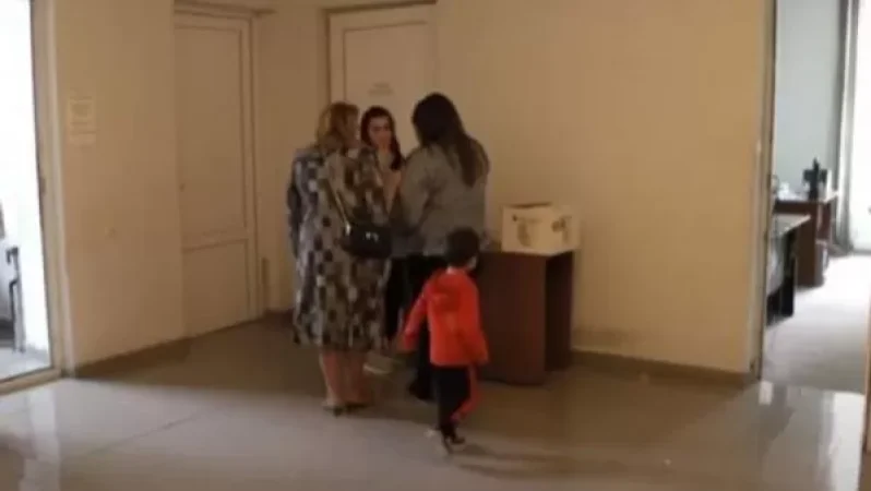 Ի՞նչ ծառայություններ են մատուցվում ՀՀ եկած արցախցիների համար Արցախի տեղեկատվական շտաբում