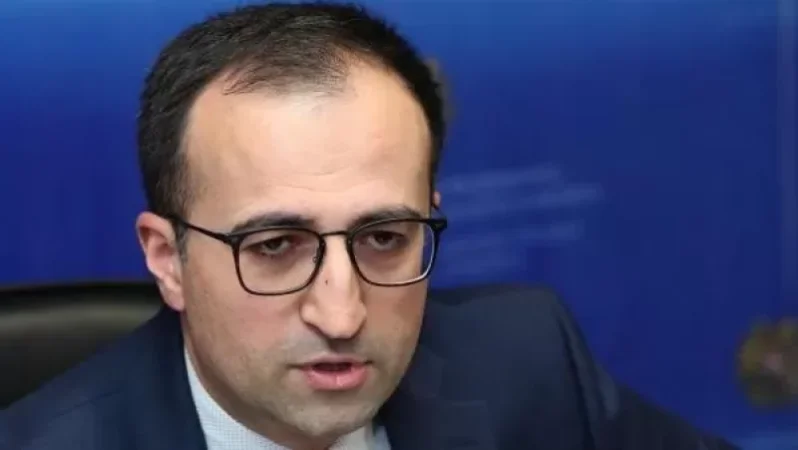 Թորոսյանը Covid-19-ի հետ կապված նոր հրաման է ստորագրել