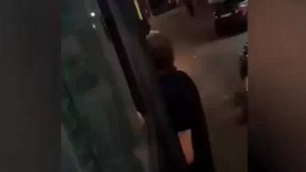 ՏԵՍԱՆՅՈՒԹ․ Ինչպես են ավտոբուսի ուղևորները դռներից դուրս կախված վիճակում երթևեկում․ մանրամասներ