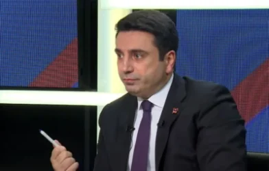 Երբ ժամանակը եկավ մեզ պաշտպանելու՝ չպաշտպանեցին․ վերջում փորձեցին ներքաշել նոր պшտերազմի մեջ արդեն ՀՀ-ում, որպեսզի գան և «փրկեն»․ Սիմոնյան