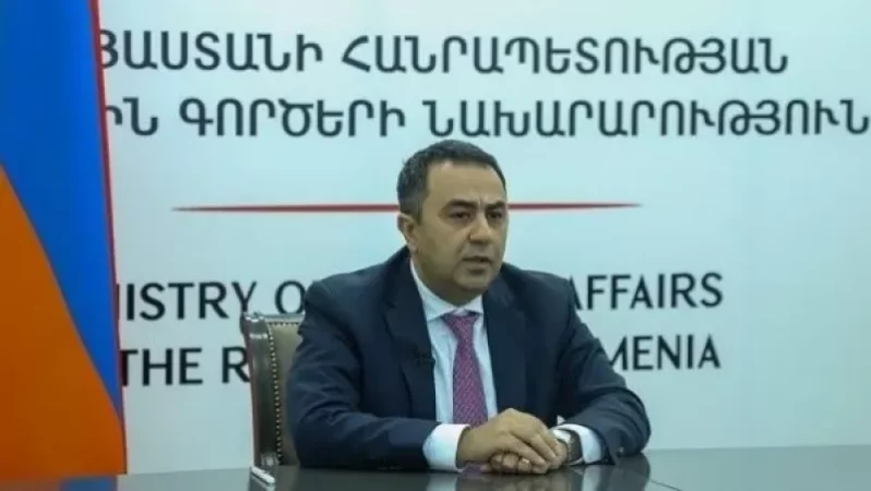 Բանակցություններ են ընթանում ռուս խաղաղապահների և Ադրբեջանի միջև, ներգրավված է նաև Արցախը․ ՀՀ փոխնախարար