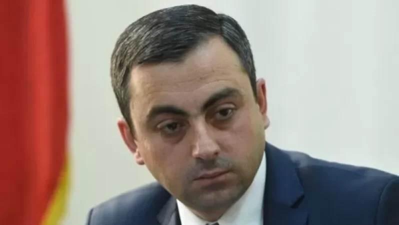 Գալու է օր, երբ այդ մանդատները պետք են գալու․ Իշխան Սաղաթելյան