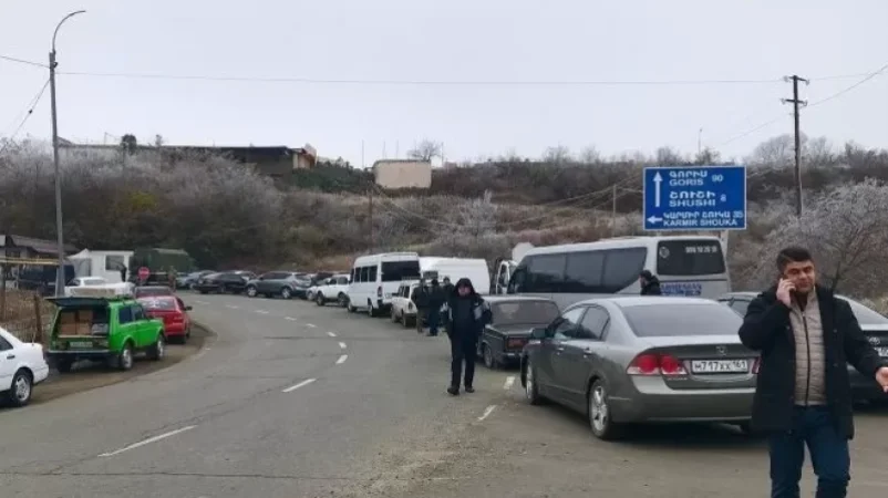 Զախարովան՝ Լաչինի միջանցքում ստեղծված իրավիճակի մասին