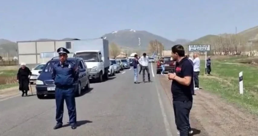ԼՈՒՍԱՆԿԱՐՆԵՐ. Ապարան-Վանաձոր ճանապարհը փակ է Ալագյազի հատվածում