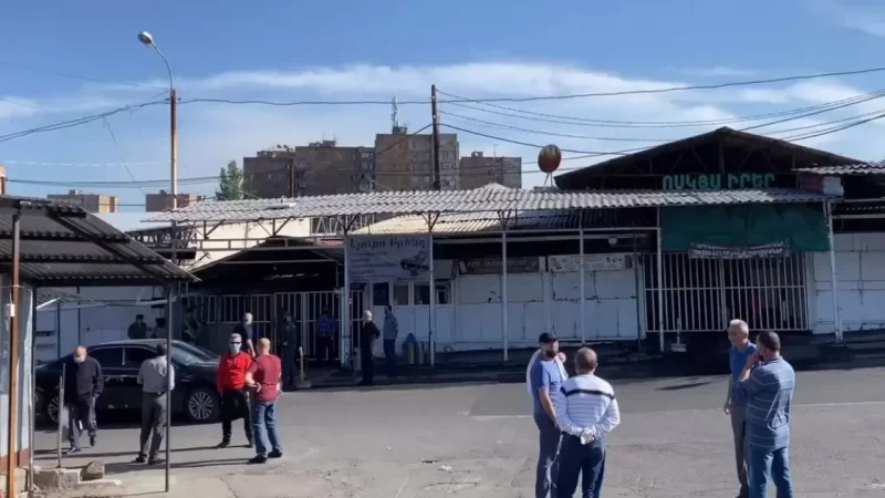 «Մեզ հանկարծակիի են բերել». ինչ են պատմում «Մալաթիա» տոնավաճառի տնօրենն ու տեղի աշխատողները