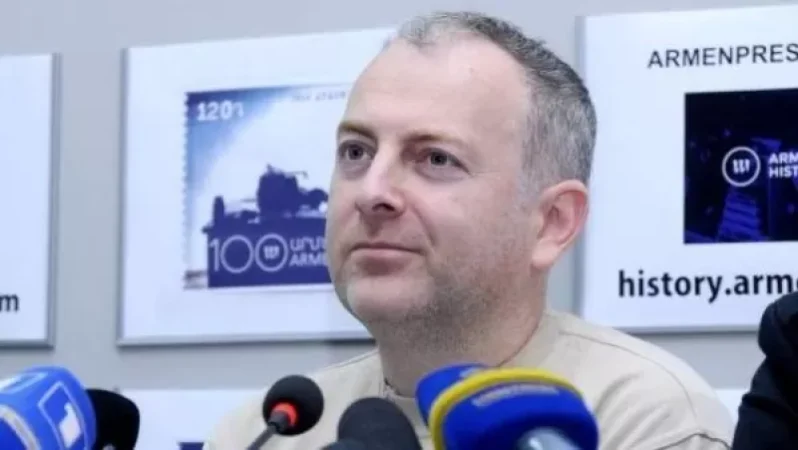 Ինտերնետը միացրեք Ալիևը տեղեկանա, թե չէ լրիվ է երևակայության գիրկն ընկել. Լապշինը՝ Մատաղիսը գրավելու Ալիևի հայտարարության մասին