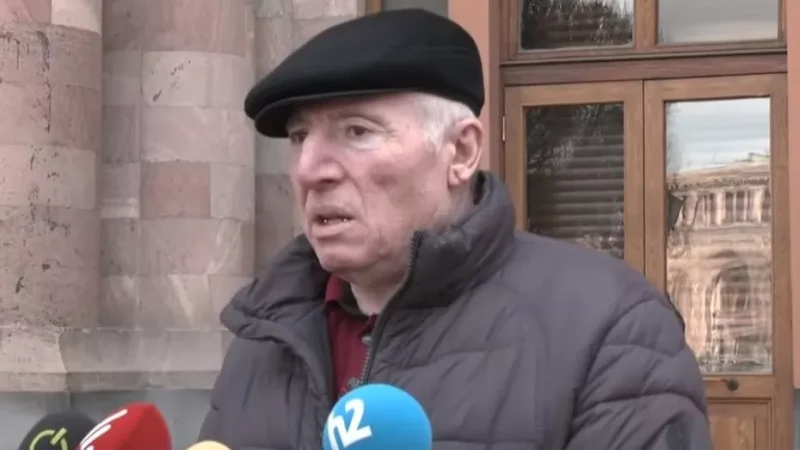 «Սա ոչ թե գերակա շահ է, այլ գերակա շահույթ, մեզ ուզում են լումաներով փոխհատուցել». Ֆիրդուսի թաղամասի բնակիչների ակցիան