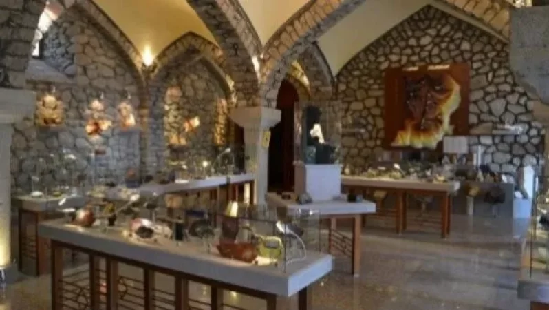 Ադրբեջանը թույլ չի տալիս Շուշիից հանել 1500–ից ավելի արվեստի գործերն ու բացառիկ նմուշները