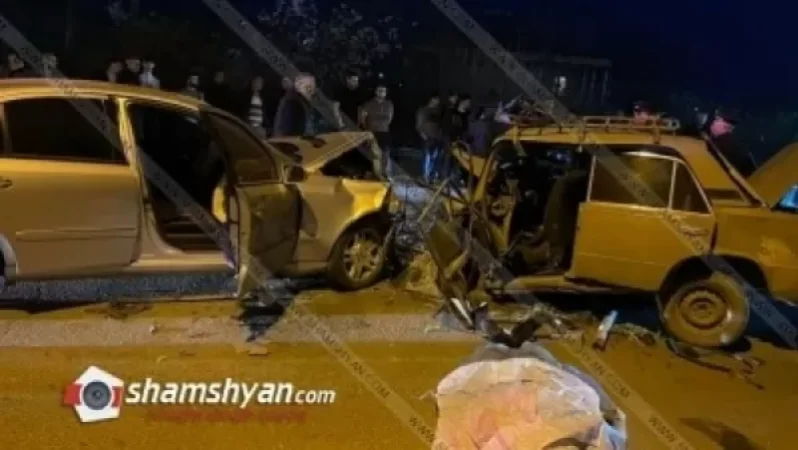 Ողբերգական ավտովթար Արարատի մարզում. ճակատ-ճակատի բախվել են Mercedes-ն ու 06-ը. կա 1 զոհ, 2 վիրավոր