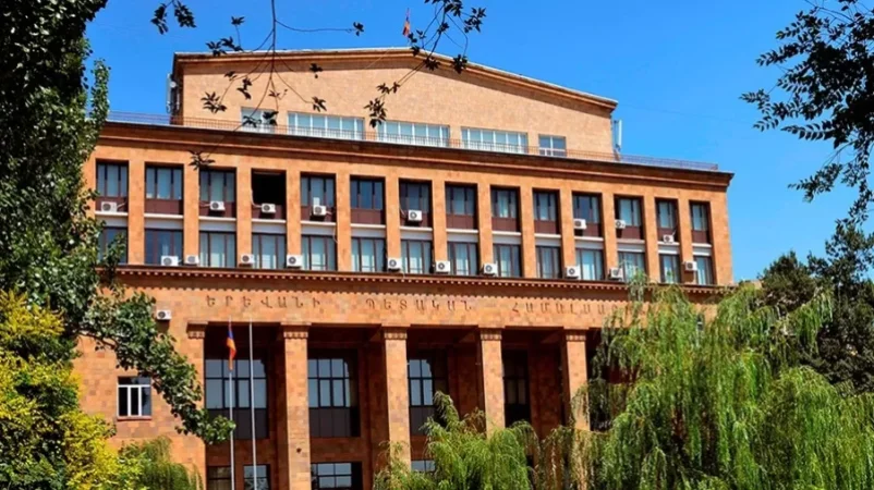 ԵՊՀ-ից խարդախությամբ հափշտակվել է մոտ 5,7 մլն դրամ գումար. գործը դատարանում է