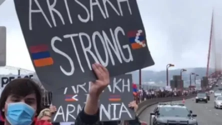 Ցույց. Սան Ֆրանցիսկոյի «Ոսկե դարպասներ» կամուրջը պատվել է հայկական եռագույնով