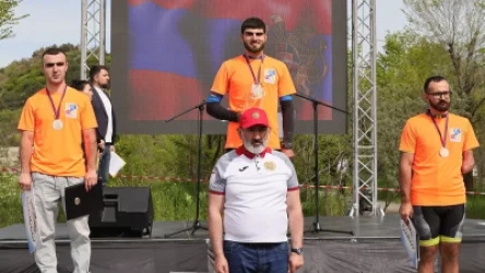 ԼՈՒՍԱՆԿԱՐՆԵՐ. Տեղի է ունեցել «ՀՀ վարչապետի գավաթ» սիրողական խճուղային հեծանվավազքի մրցաշարը