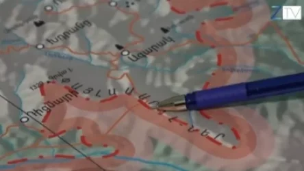 ՏԵՍԱՆՅՈՒԹ. Կապանի համայնքապետը քարտեզի վրա ներկայացնում է, թե Փելա սարում ինչ է կատարվել