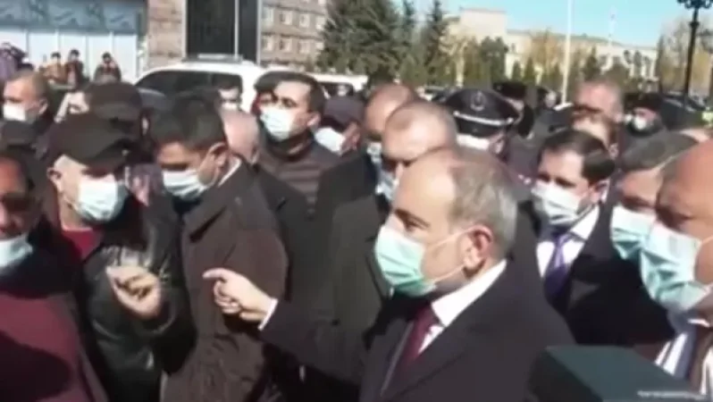 VIDEO: Get Rid of Them, Dear Pashinyan, Everyone in Kyavar is with You, Citizen to the Prime Minister