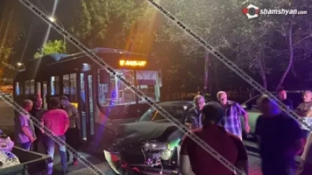 Արտակարգ դեպք Երևանում. թիվ 97 ավտոբուսը՝ ավտոմեքենաների ջարդի հեղինակ. Shamshyan. com