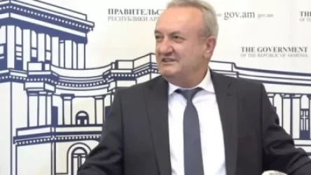 ՏԵՍԱՆՅՈՒԹ․ Նախարարը շարունակեց «պստիկ պապան գնաց բանակ...» երգը՝ խոսելով կոչումների չեղարկման մասին