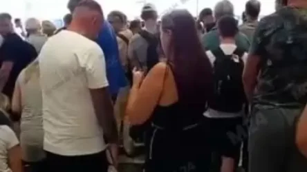 ՏԵՍԱՆՅՈՒԹ․ Հարյուրավոր ռուս զբոսաշրջիկները չեն կարողանում հեռանալ Անթալիայից