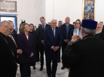 Վեհափառը դիմել է՝ Ադրբեջան գնացած, Գերմանիայի նախագահին