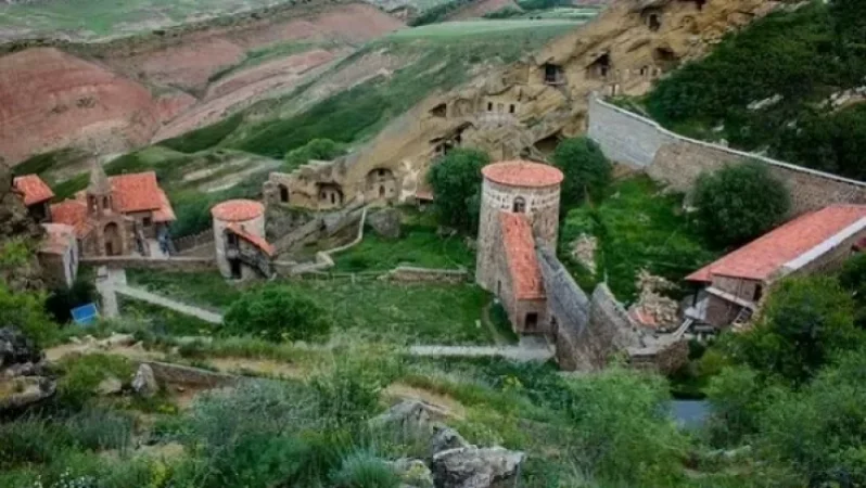 Վրացական որոշ տարածքներ ու վանական համալիրն կարող էր անցնել Ադրբեջանին. ինչ էր տեղի ունեցել