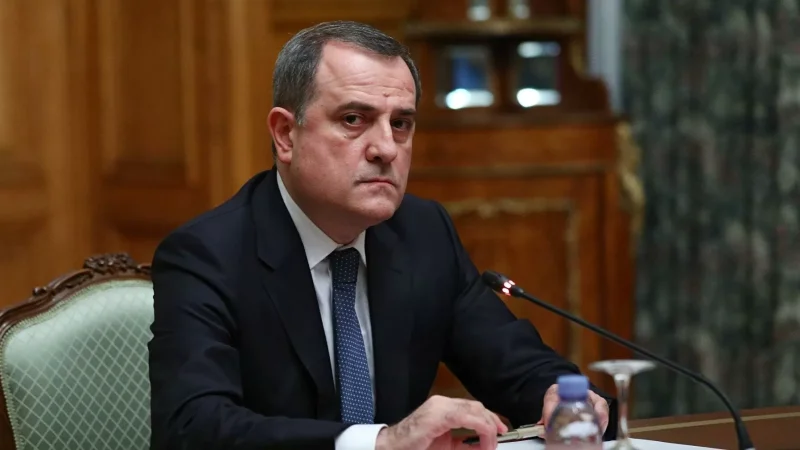 Ջեյհուն Բայրամովը պարզաբանել է, թե ինչի պատճառով է փակվել Ստեփանակերտ-Լաչին ճանապարհը