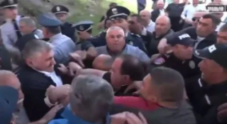 Արթուր Խաչատրյանը հաղորդում է ներկայացրել դատախազություն