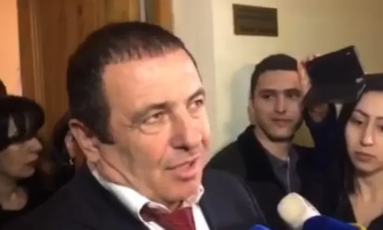 Video: Let him return, who is saying anything. Gagik Tsarukyan speaks with reporters