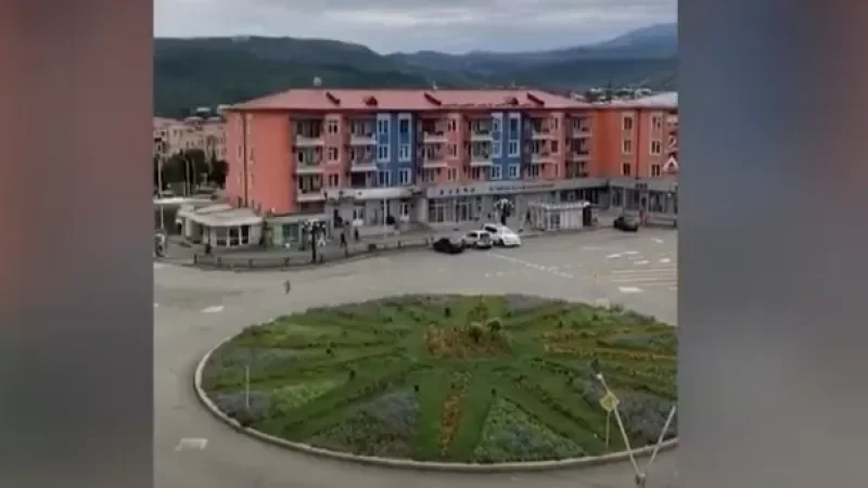 Արցախում պատերազմ է. երեխեքս դպրոցում են. Մետաքսե Հակոբյան