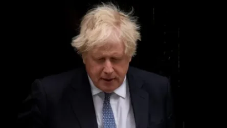 1 օրում Մեծ Բրիտանիայի կառավարության ավելի քան 30 անդամ հրաժարական է տվել. Sky News