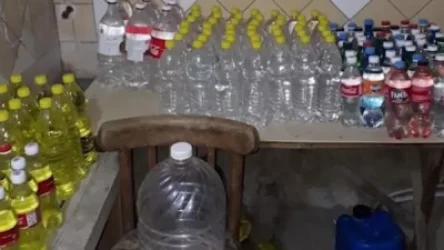 ՏԵՍԱՆՅՈՒԹ. Ձերբակալվածի տանը հայտնաբերվել է մոտ 200 լիտր անհայտ ծագման օղի