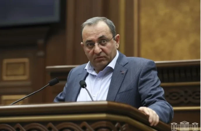 Արծվիկ Մինասյանը հայտարարություն է արել