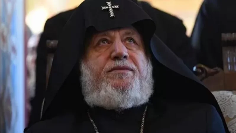 Ընդհատում եմ Իտալիա կատարած այցս և անհապաղ վերադառնում Հայրենիք. Գարեգին Բ