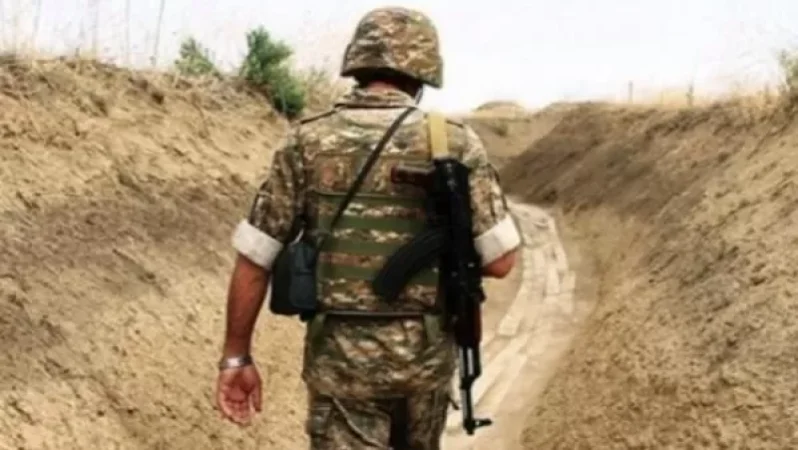 41-ամյա տղամարդը կալանավորվել է՝ զինծառայողի գերությունից ազատելու և ՀՀ տեղափոխելու պատրվակով 1,5 մլն դրամ հափշտակելու մեղադրանքով