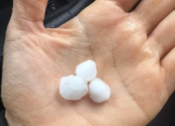 ՏԵՍԱՆՅՈՒԹ. Նոր կադրեր՝ Երևանում տեղացած կարկուտից