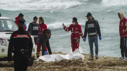 Իտալիայի ափերի մոտ նավ է խորտակվել․ ավելի քան 41 միգրանտ է զոհվել