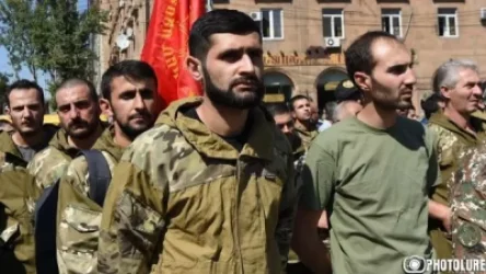 ԼՈՒՍԱՆԿԱՐՆԵՐ. Կամավորական հավաք