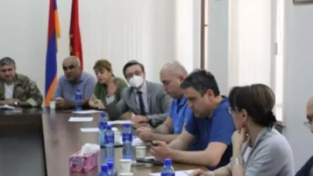 Հայաստանի խորհրդարանական և արտախորհրդարանական կուսակցությունների ներկայացուցիչները ՀՅԴ-ում են