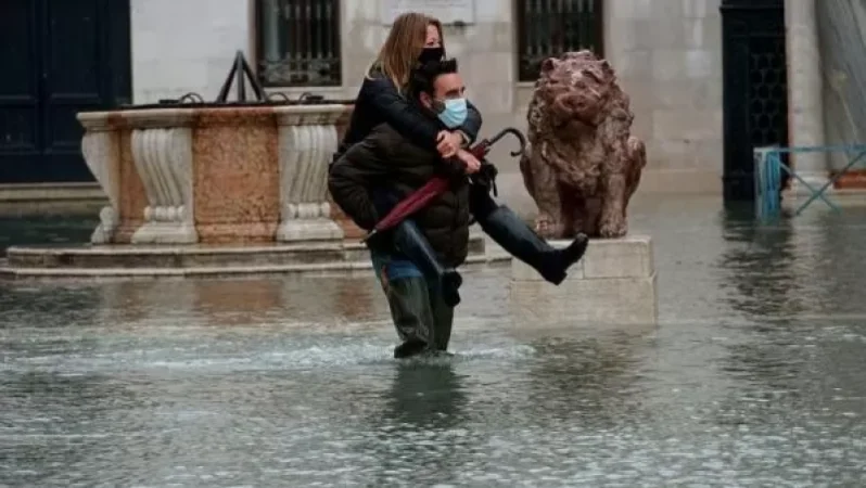 Վենետիկի փողոցները ջրի տակ են անցել