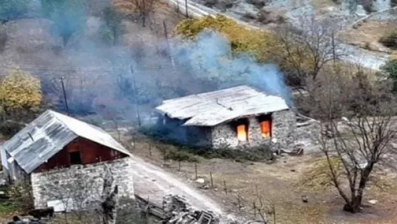 3-4 տուն է մնացել, բոլորն այրված են. չարեկտարցիները կարող են գյուղ վերադառնալ, սակայն տուն չունեն