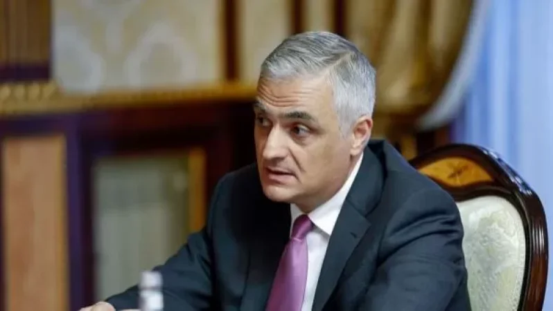 Մհեր Գրիգորյանի՝ պաշտոնից ազատման դիմում ներկայացնելու լուրերը չեն համապատասխանում իրականությանը