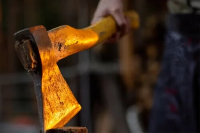 Նախկին կնոջը կացնով սպանելու փորձ արած տղամարդը 9 անգամ դատապարտված է եղել. ՔԿ-ն մանրամասնում է