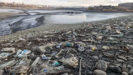 Երևանյան լճի ջուրն ամբողջովին իջեցվել է,  կուտակված աղբն ակներև դարձնել.  Սամվել Պիպոյան