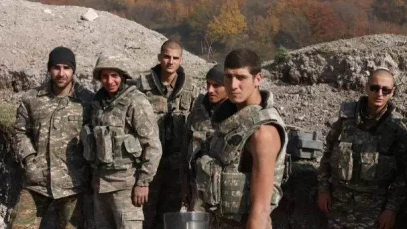 Photos. Fighters of the Defense Army