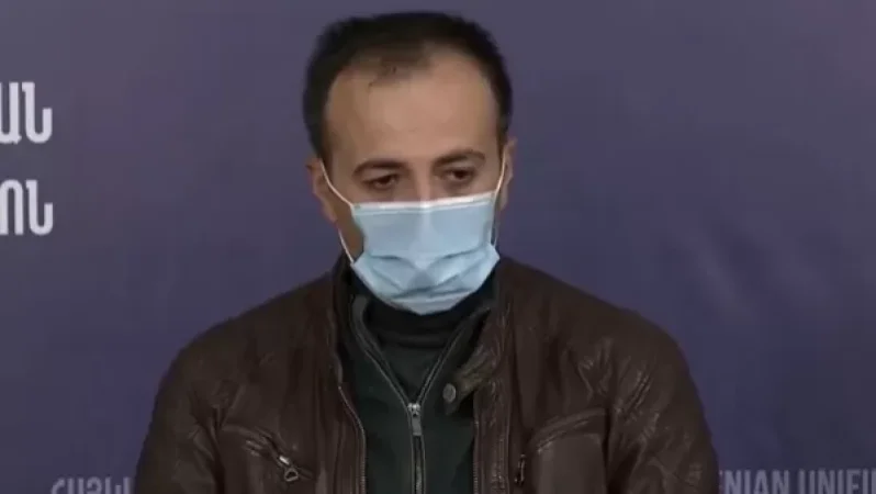 «Ստեփանակերտը բեկորներով լի է. թիրախի տակ է ամեն ինչ». Արսեն Թորոսյանը ներկայացրեց իրավիճակը