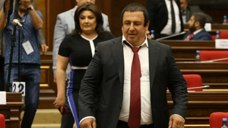 Ստիպված եմ հիասթափեցնել Գագիկ Ծառուկյանի քաղաքականությունից հեռանալու մասին բոլոր երազանքներ ունեցողներին. Տոնոյան