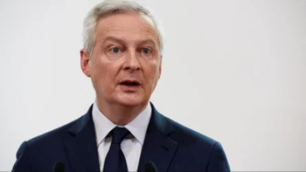 Ֆրանսիայի էկոնոմիկայի նախարարը Փարիզում հեծանվորդի է վրաերթի ենթարկել